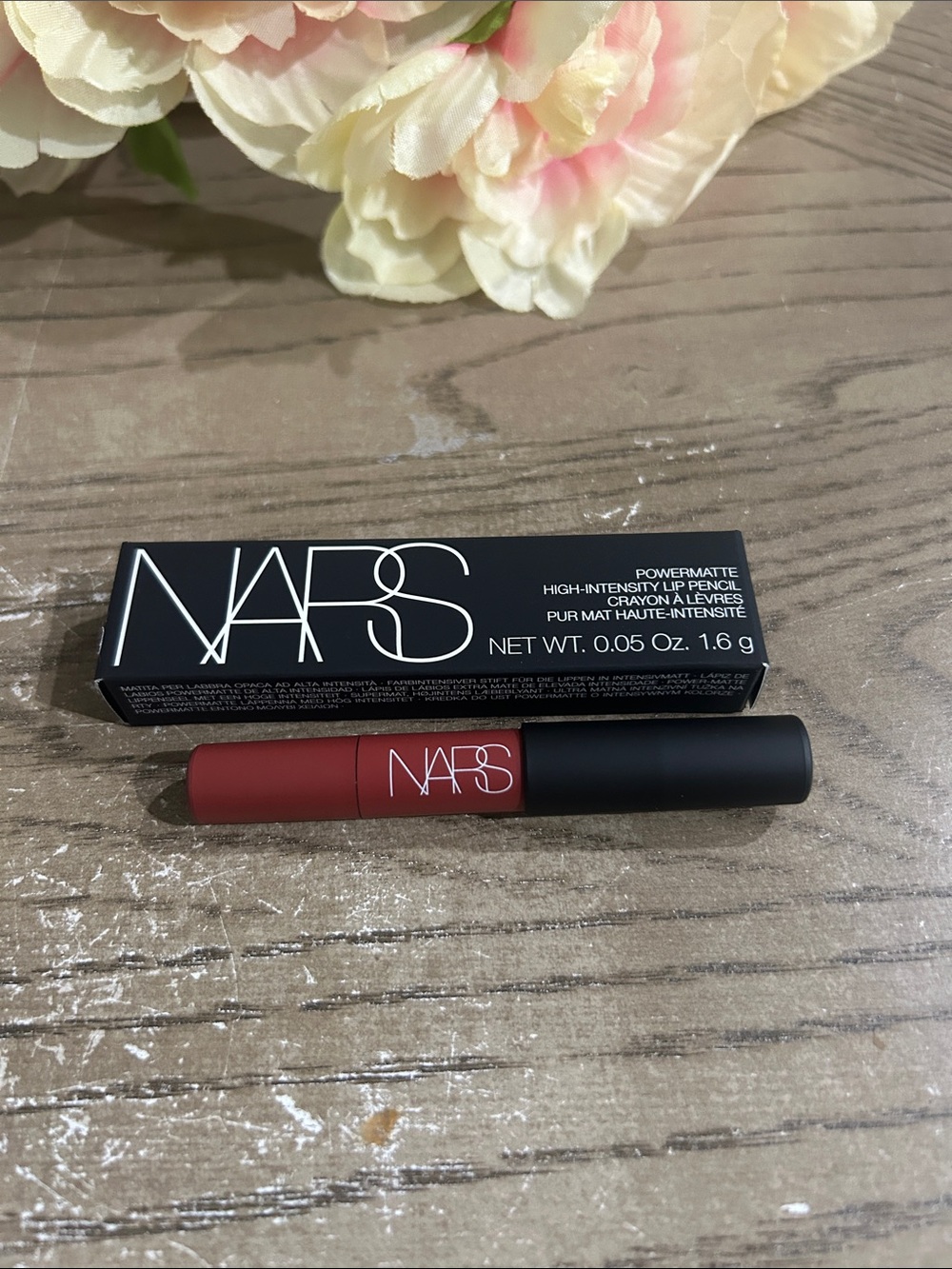 NARS Powermatte Lip Pencil in walkyrie